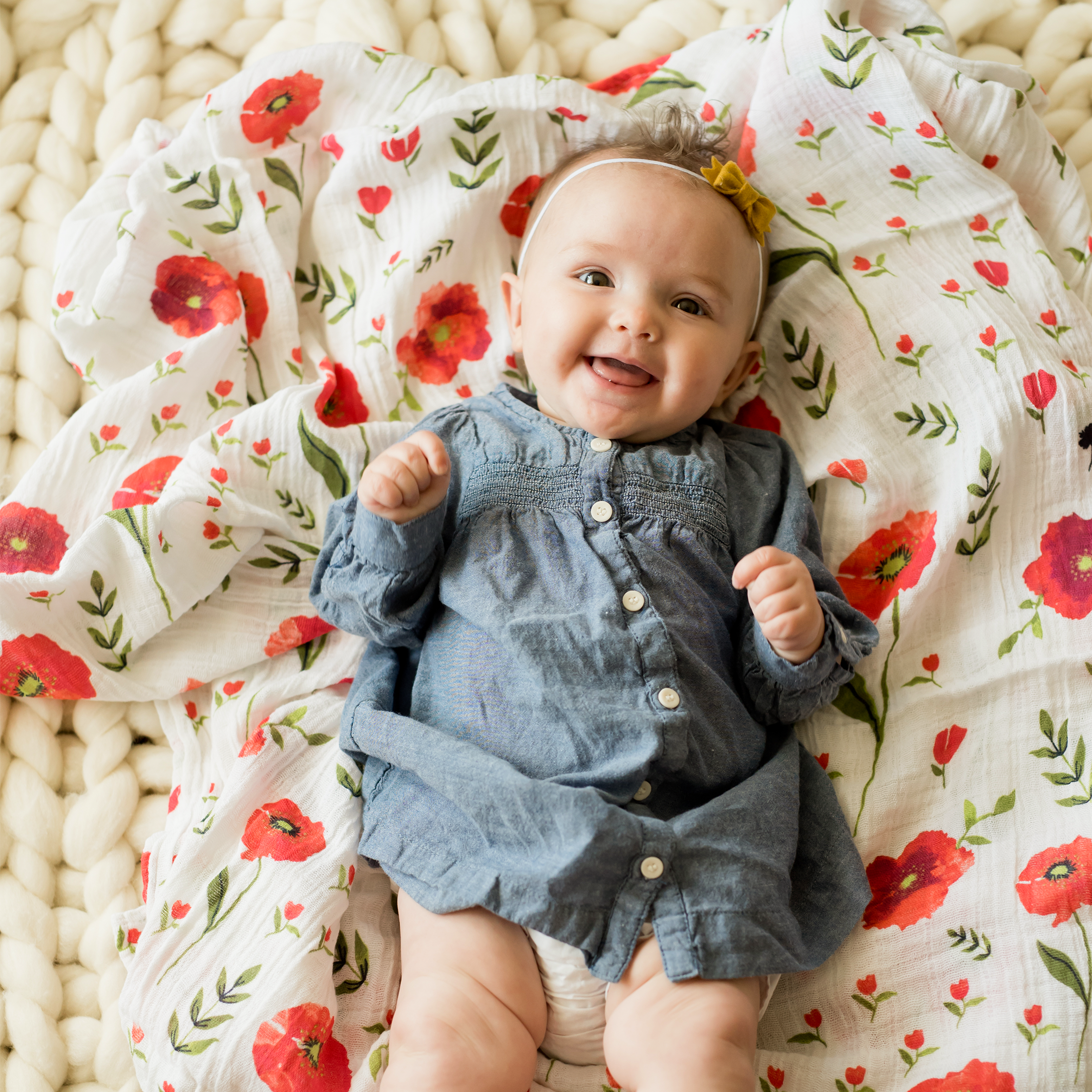 Poppy swaddle 2024
